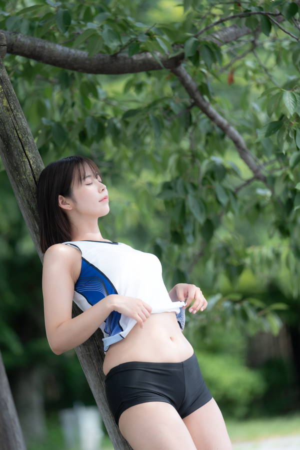 ツグリク TUGU MANAKA PHOTO BOOK