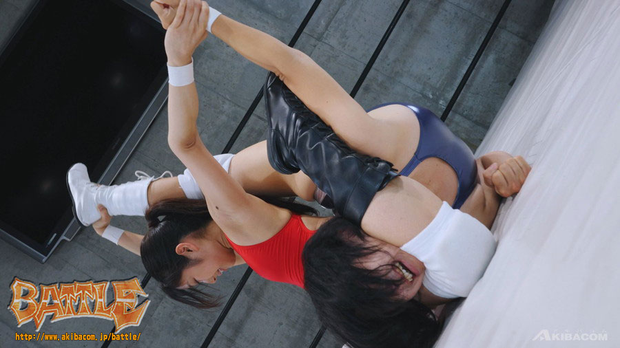 侵略者～INVADER～ Vol.08