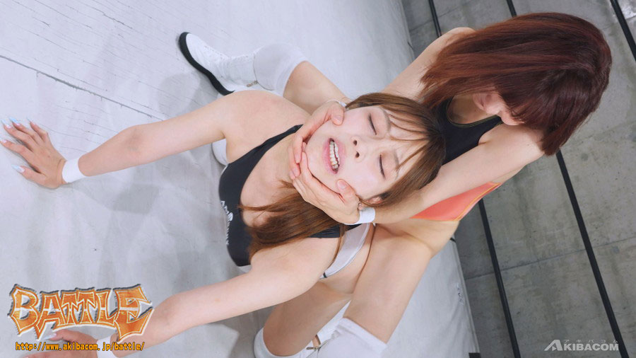 WOMAN'S PROWRESTLING FETISH 66