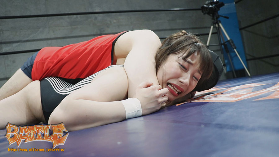 彼女とプライベートでプロレス 01